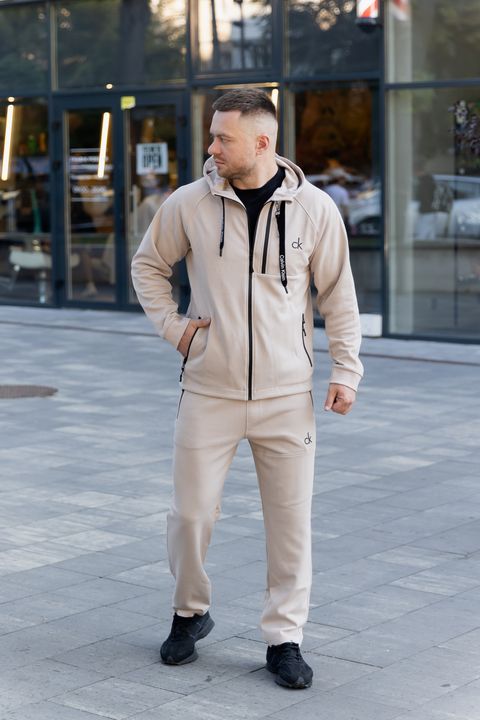 Костюм Calvin Klein