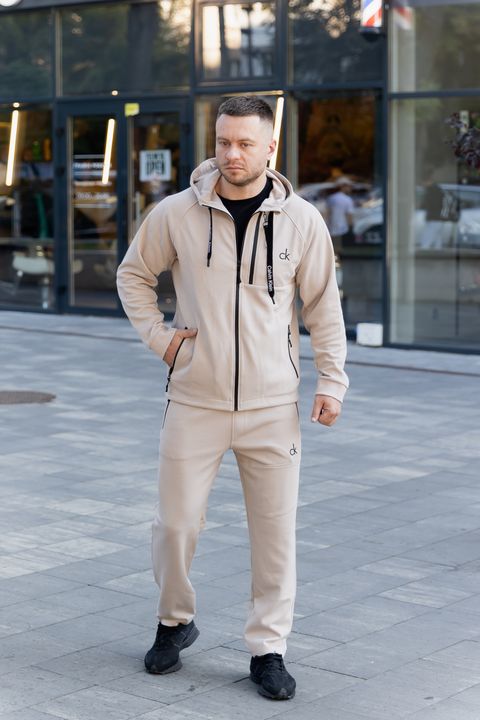 Костюм Calvin Klein