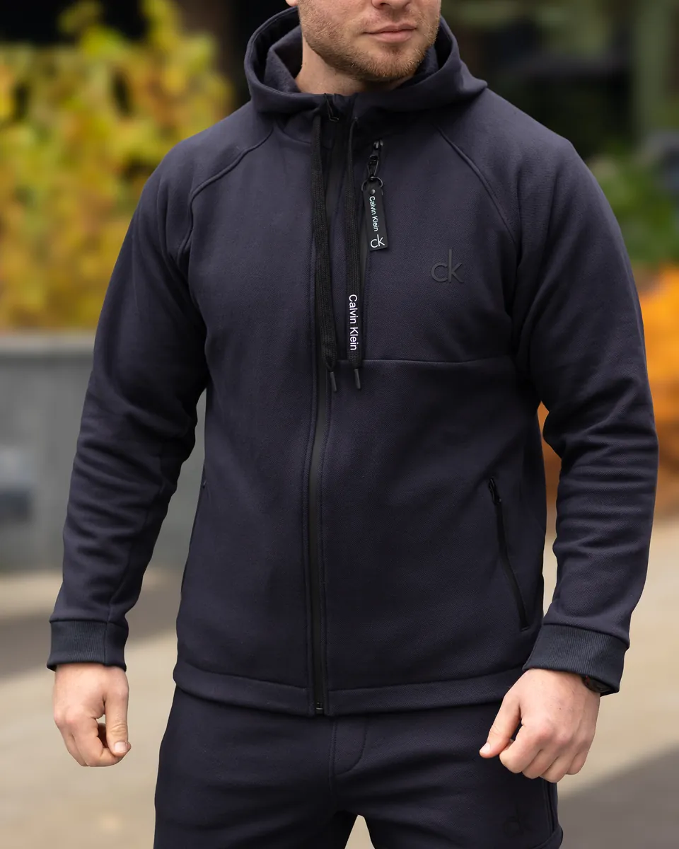 Костюм Calvin Klein